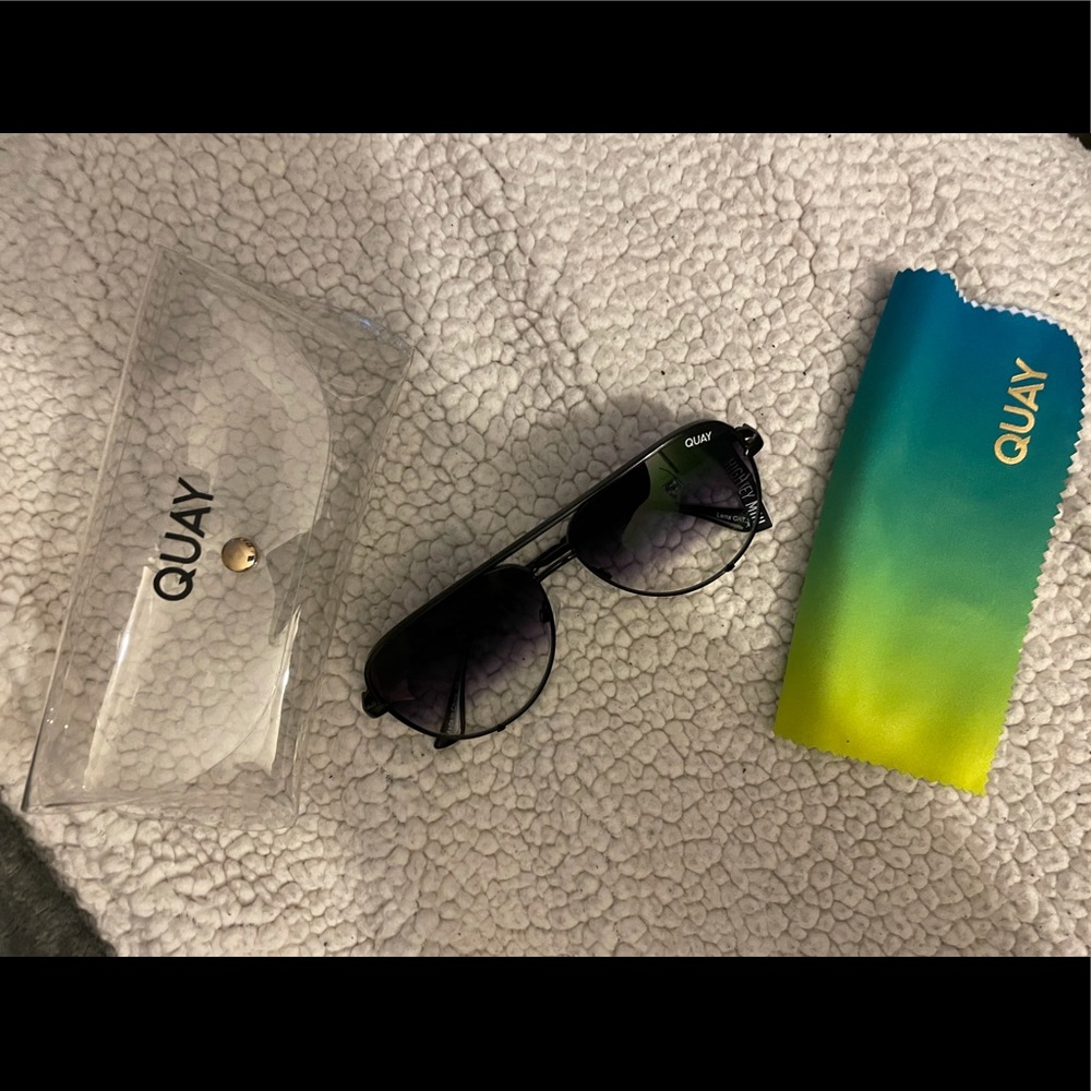 HIGHKEY MINI SUNGLASSES * VERY POPULAR *